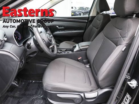 Used 2023 Hyundai Tucson SE image 14