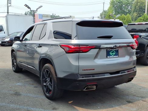 Certified 2023 Chevrolet Traverse Premier w/ Redline Edition AWD/4WD image 4