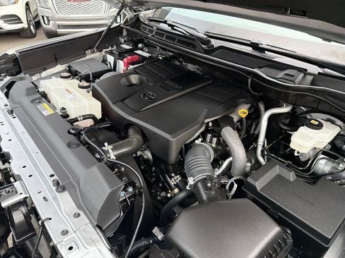 Used 2023 Toyota Tundra SR5 w/ SR5 Premium Package AWD/4WD image 13