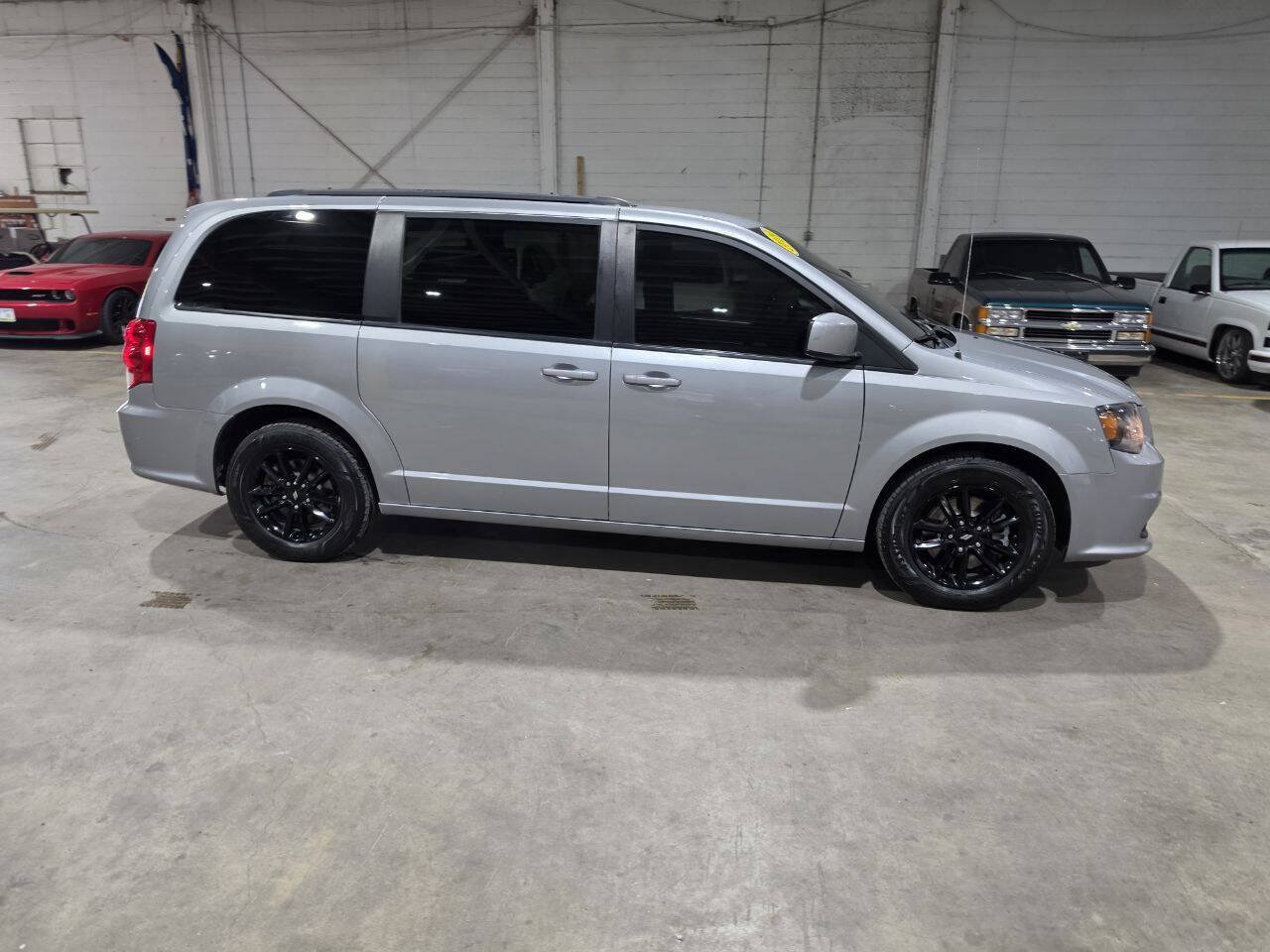 Used 2019 Dodge Grand Caravan GT FWD image 16