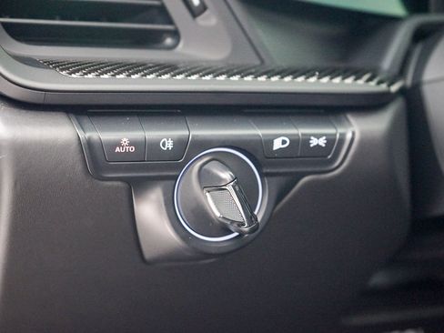 Used 2022 Porsche 911 GT3 image 46