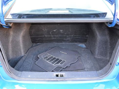 Used 2020 Nissan Versa S FWD image 13