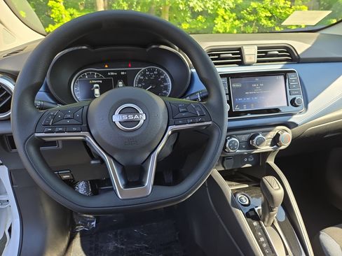 New 2025 Nissan Versa SV w/ Trunk Package image 12