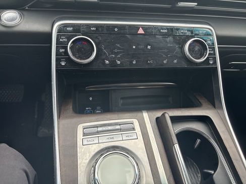 Used 2024 Genesis GV80 3.5T AWD/4WD image 13