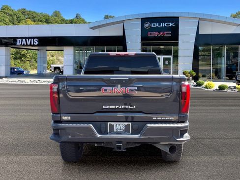 Used 2024 GMC Sierra 2500 Denali w/ Denali Reserve Package AWD/4WD image 5