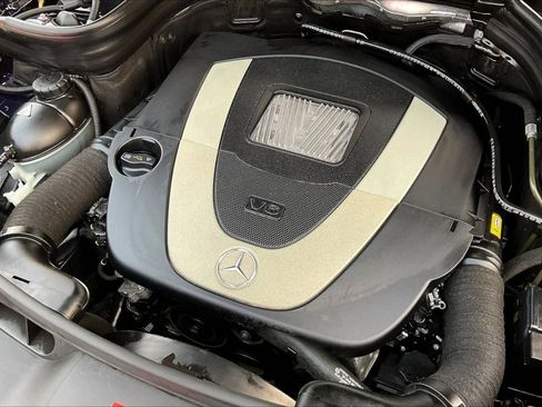Used 2010 Mercedes-Benz GLK 350 4MATIC image 29