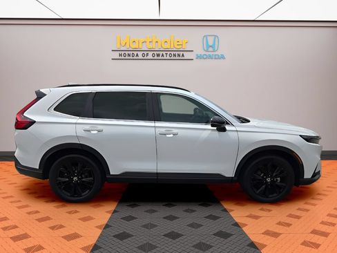 Used 2024 Honda CR-V Sport Touring image 6