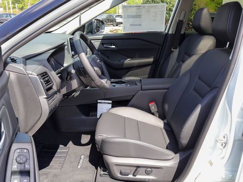 New 2026 Nissan Rogue Dark Armor image 7