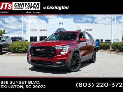 Used 2022 GMC Terrain SLE w/ Driver Convenience Package