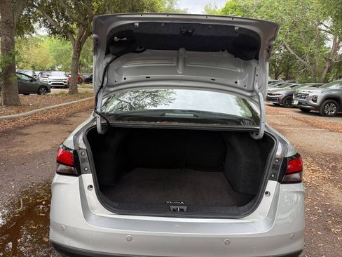 Used 2025 Nissan Versa SV image 25