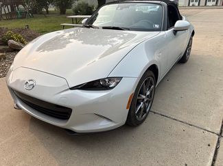Used 2016 MAZDA MX-5 Miata Grand Touring RWD video 3