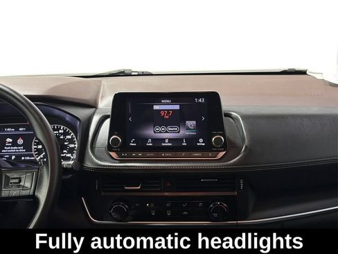 Used 2022 Nissan Rogue S AWD/4WD image 14
