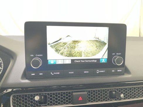 Certified 2025 Honda Civic Sport image 17