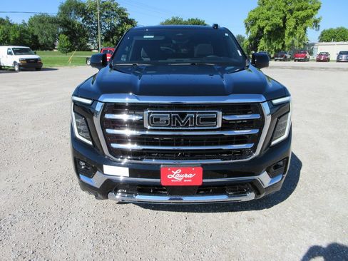 New 2026 GMC Yukon Elevation w/ Elevation Premium Package AWD/4WD image 10