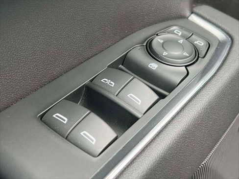 Used 2023 Chevrolet Silverado 1500 RST image 18