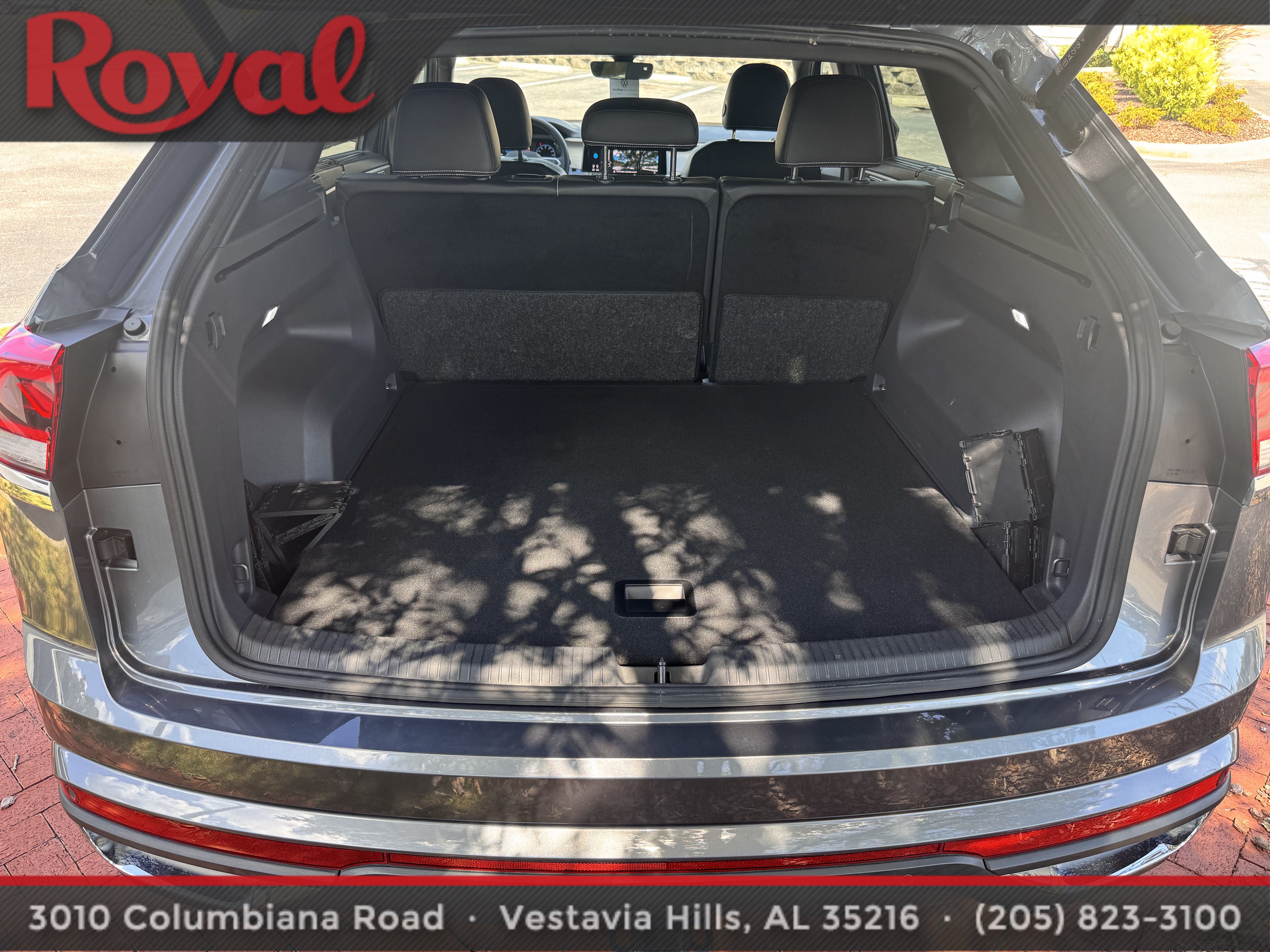Certified 2024 Volkswagen Atlas Cross Sport SE FWD image 12