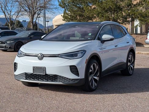 Used 2021 Volkswagen ID.4 Pro S image 3