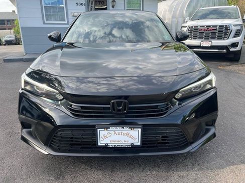 Used 2023 Honda Civic EX image 2