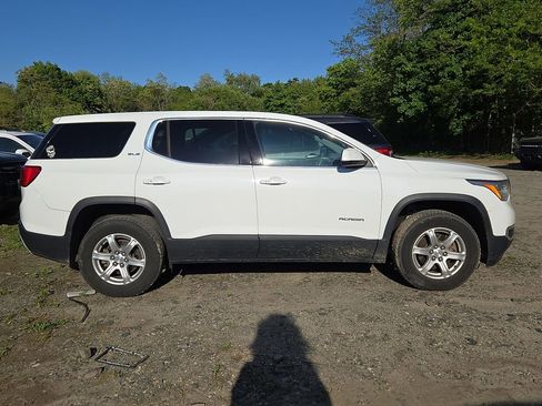 Used 2019 GMC Acadia SLE w/ LPO, Floor Liner Package AWD/4WD image 7