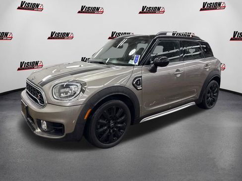 Used 2019 MINI Cooper Countryman S image 1