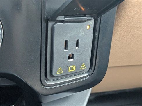 Certified 2024 Ford F350 Lariat w/ Black Appearance Package image 26