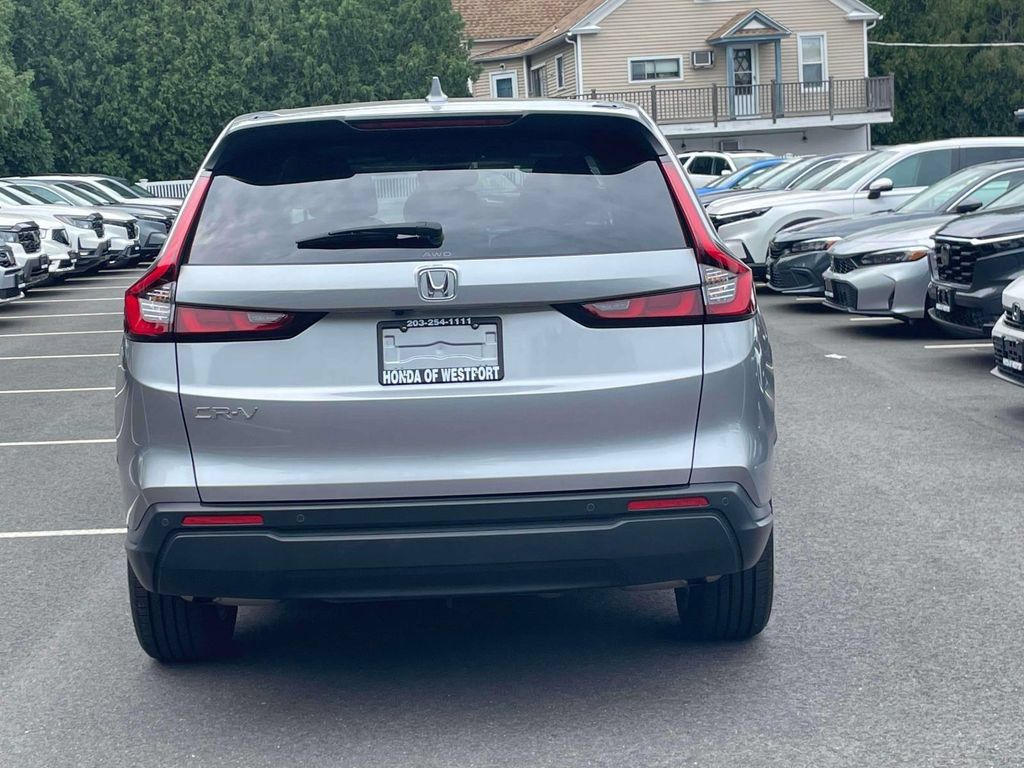 Used 2024 Honda CR-V EX-L image 5