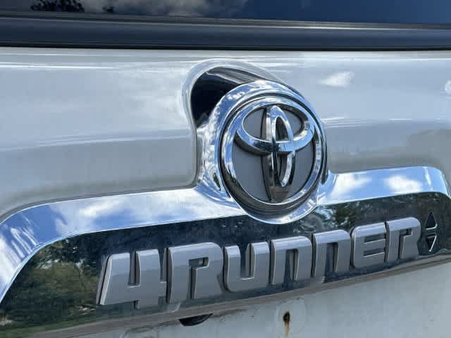 Used 2023 Toyota 4Runner Limited AWD/4WD image 19