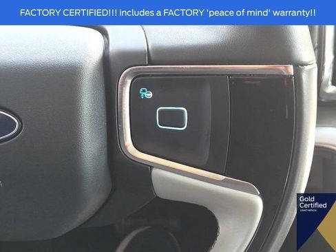 Used 2025 Ford Expedition Max Platinum w/ Driver's Package AWD/4WD image 45