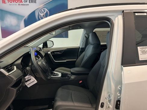 New 2025 Toyota RAV4 XLE image 14
