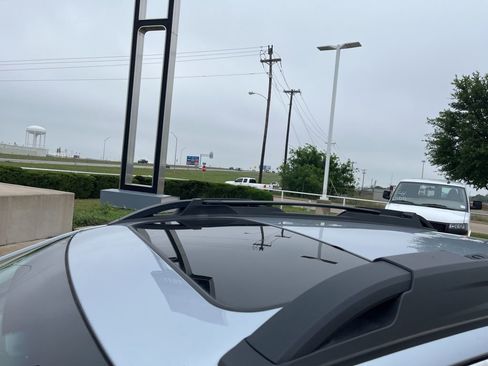 Used 2022 Subaru Outback Premium AWD/4WD image 8