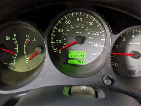 Used 2004 Subaru Forester 2.5XT image 17