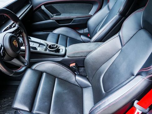 Certified 2023 Porsche 911 Carrera GTS RWD image 19