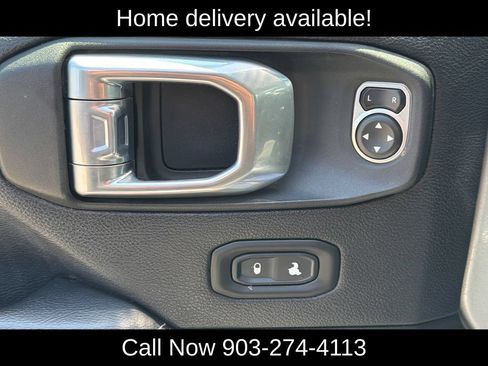 Used 2021 Jeep Wrangler Unlimited Sahara AWD/4WD image 14