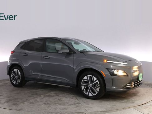 Used 2023 Hyundai Kona SE FWD image 14