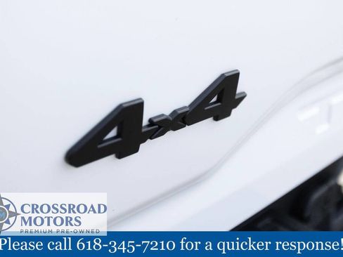 Used 2020 Toyota Tacoma SR AWD/4WD image 15
