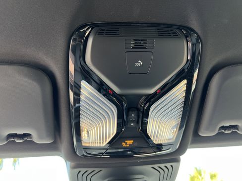 Certified 2024 BMW X3 sDrive30i w/ Premium Package RWD image 40