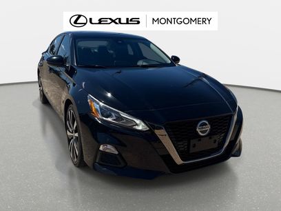 Used 2021 Nissan Altima 2.5 SR w/ SR Premium Package