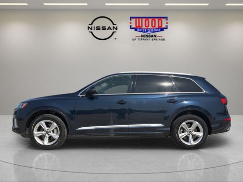 Used 2023 Audi Q7 2.0T Premium w/ Convenience Package AWD/4WD image 5