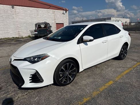 Used 2019 Toyota Corolla SE FWD image 1