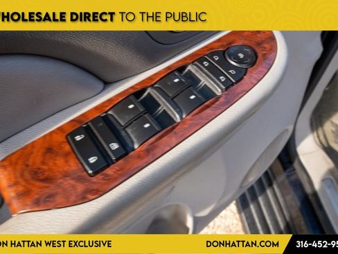 Used 2007 Chevrolet Avalanche LT image 13