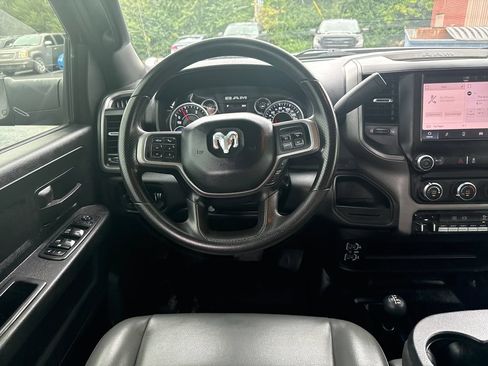 Used 2022 RAM 3500 Tradesman w/ Chrome Appearance Group AWD/4WD image 26