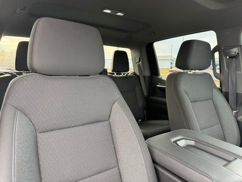 Used 2023 Chevrolet Silverado 1500 LT AWD/4WD image 11