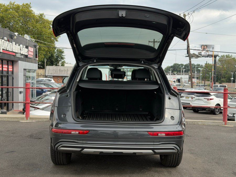 Used 2021 Audi Q5 2.0T Premium Plus w/ Premium Plus Package AWD/4WD image 15