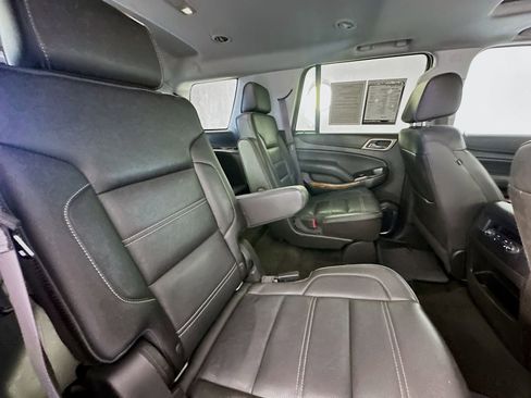 Used 2017 GMC Yukon Denali RWD image 30
