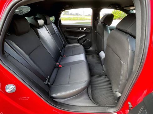 Used 2023 Honda Civic Sport image 18