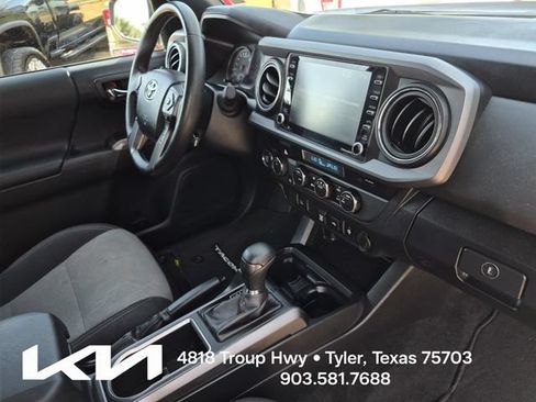 Used 2023 Toyota Tacoma TRD Off-Road AWD/4WD image 13