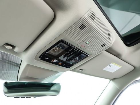 New 2026 Volkswagen Atlas SE image 26