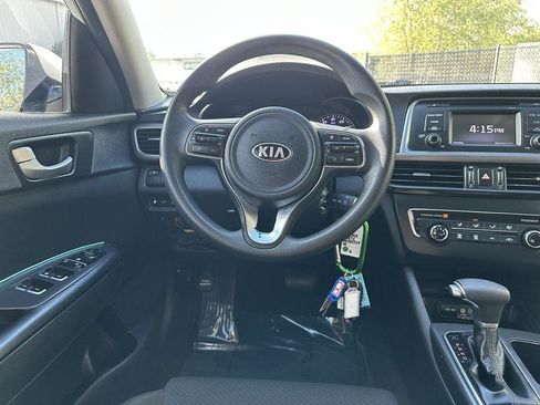 Used 2017 Kia Optima LX w/ Option Group 014 FWD image 26