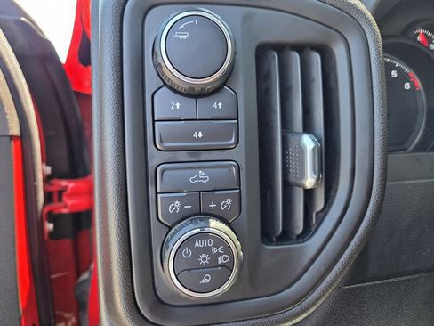Used 2020 Chevrolet Silverado 2500 Custom w/ Custom Value Package AWD/4WD image 14