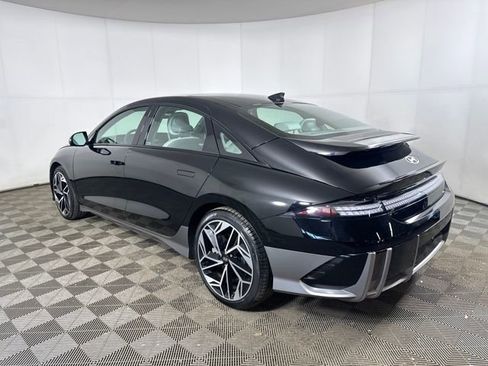 Used 2024 Hyundai Ioniq 6 Limited image 5